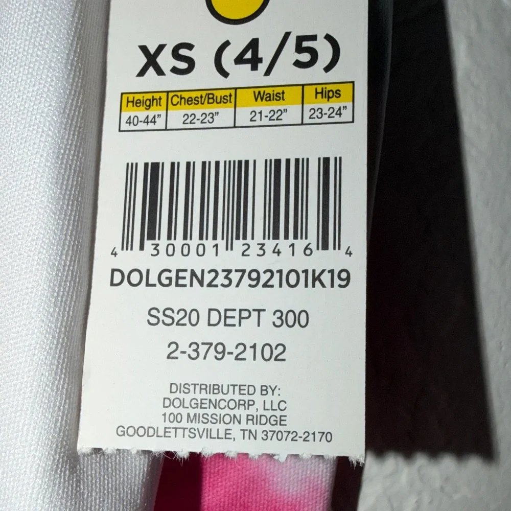 Zone Pro Pink and White‎ Heart Tank Top & Shorts LOVE XS 4/5